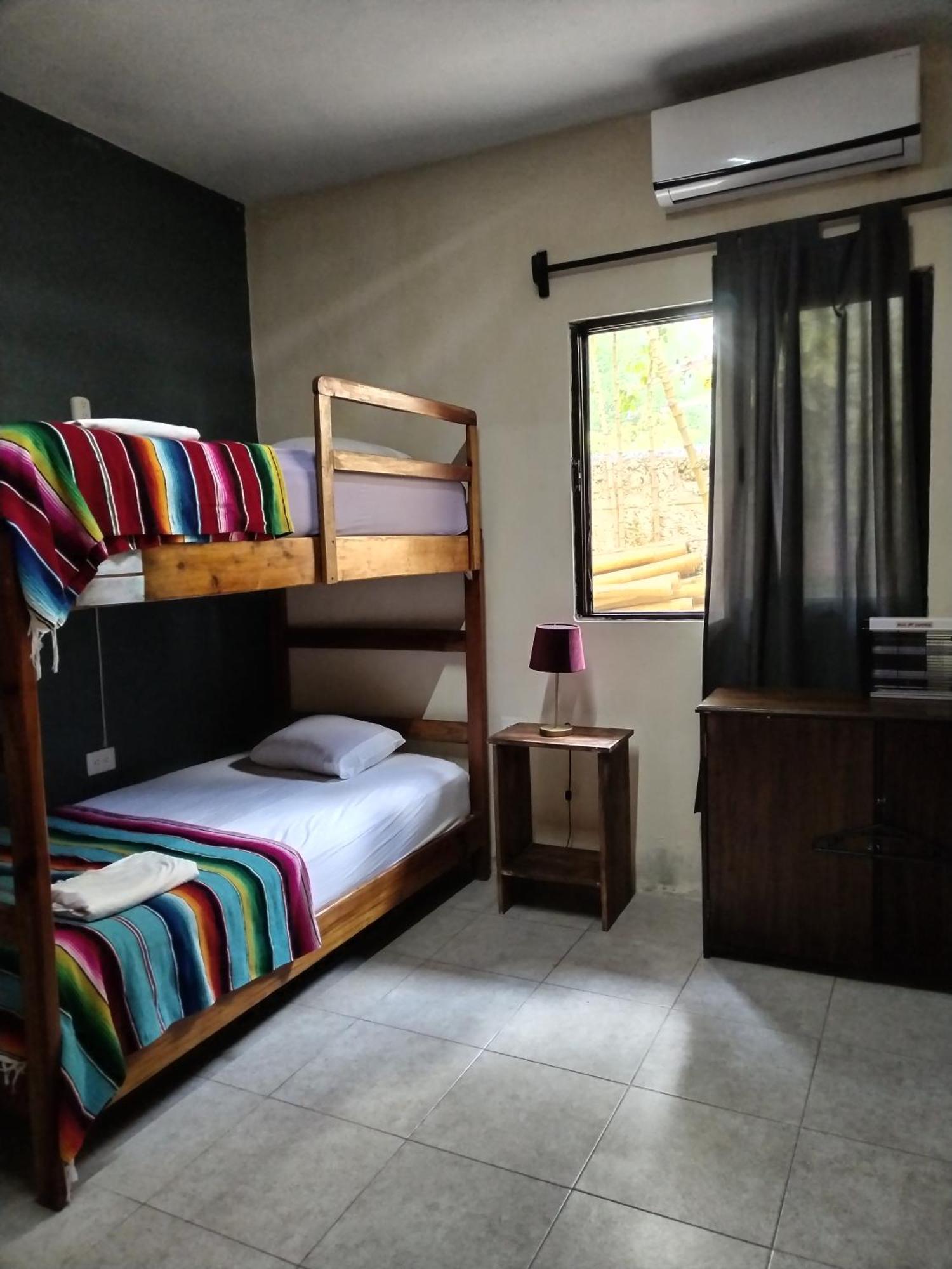 Hostel Casa Xtakay Valladolid  Extérieur photo